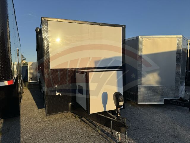2020 Hook & Line 8.5x32 Cargo