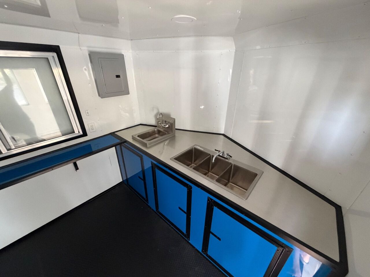 2023 Maximum 8.5x20 Cargo bbq / smoker porch trailer in true blue, photo 22