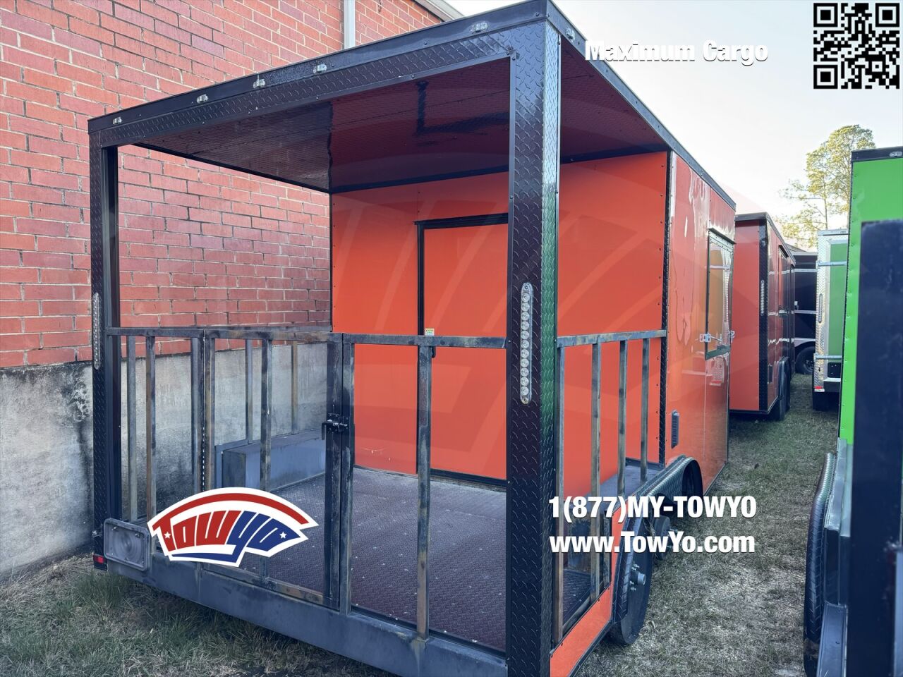 2023 Maximum 8.5x14 Cargo enclosed cargo trailer in orange, photo 3